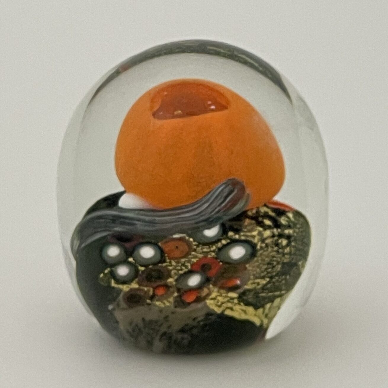 Paperweight from the series Coral Reef by Barry Davis and Collette Fortin